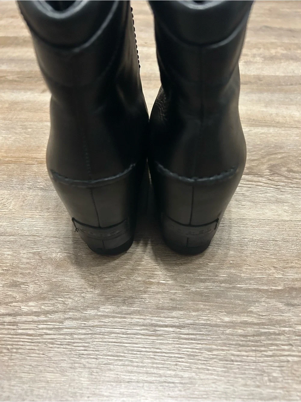 Sorel Fiona Joan Of Artic Women’s Size 7 Black Leather Wedge Ankle Boots